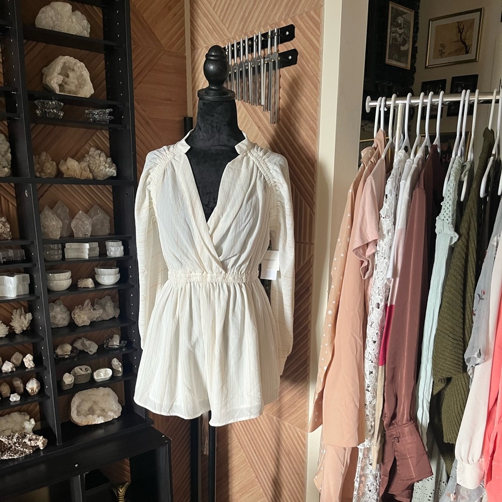 Nordstrom White Long-Sleeve V-Neck Romper